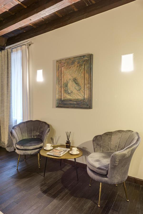 Palazzo Duomo Suites In Udine Center Экстерьер фото