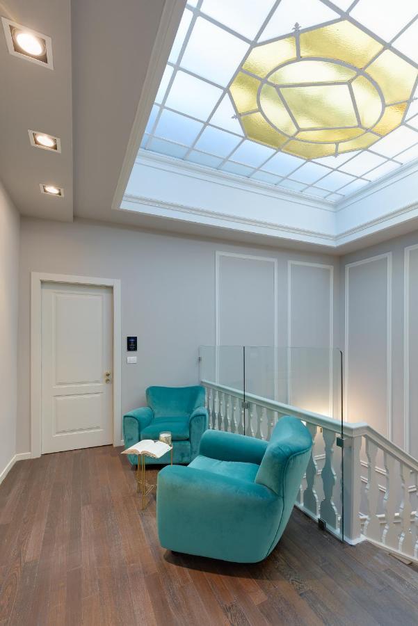 Palazzo Duomo Suites In Udine Center Экстерьер фото